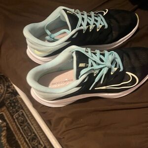 Nike Women's Black and Light Blue Athletic Shoes